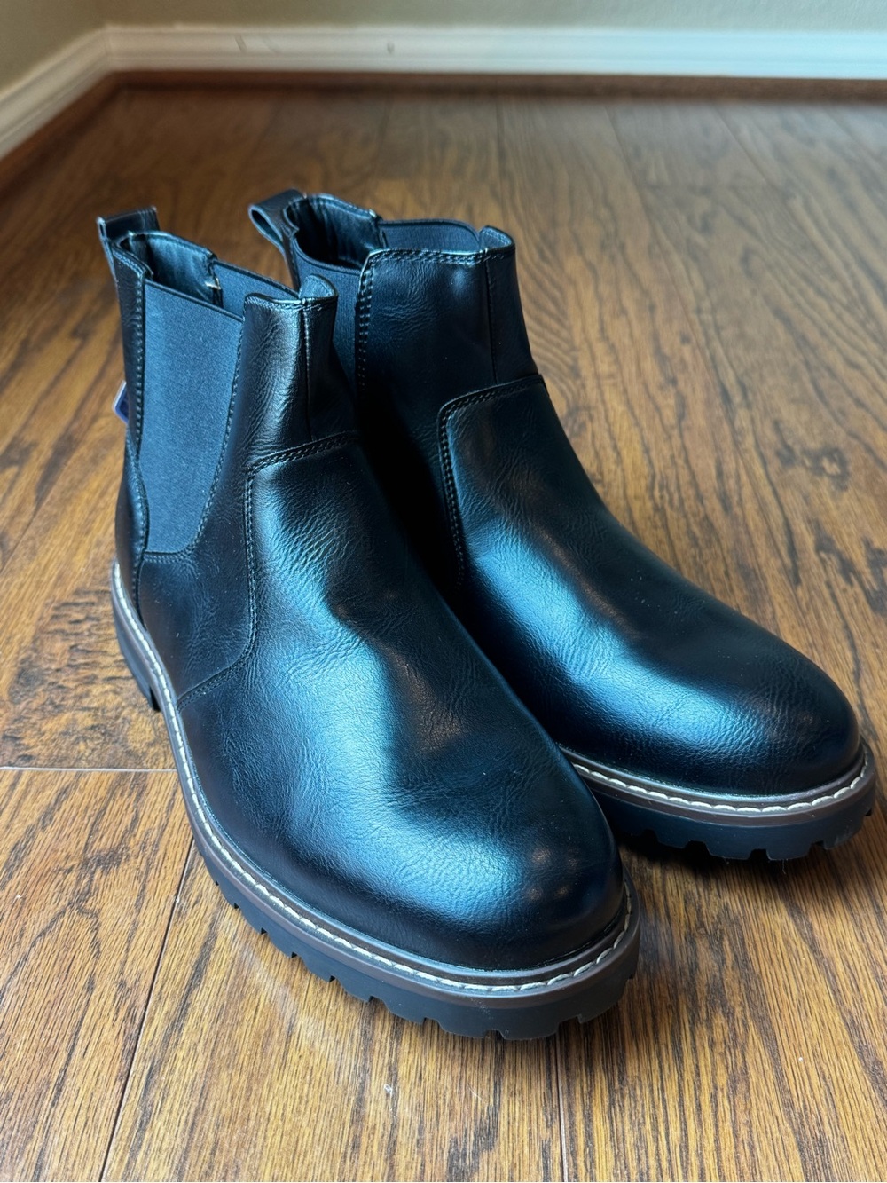 Sonoma Black Leather Chelsea Boots